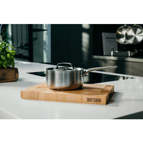 Skottsberg Steelpan met schenktuit en deksel Stainless Steel