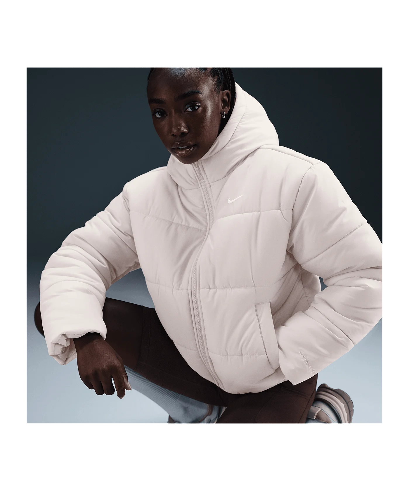 Nike Synthetic Puffer Jacke Damen Beige F104