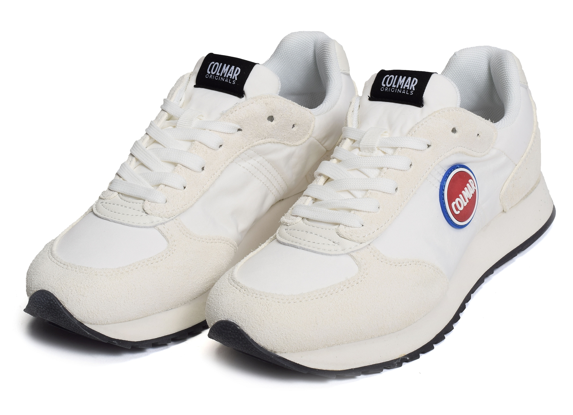 Travis one blanc