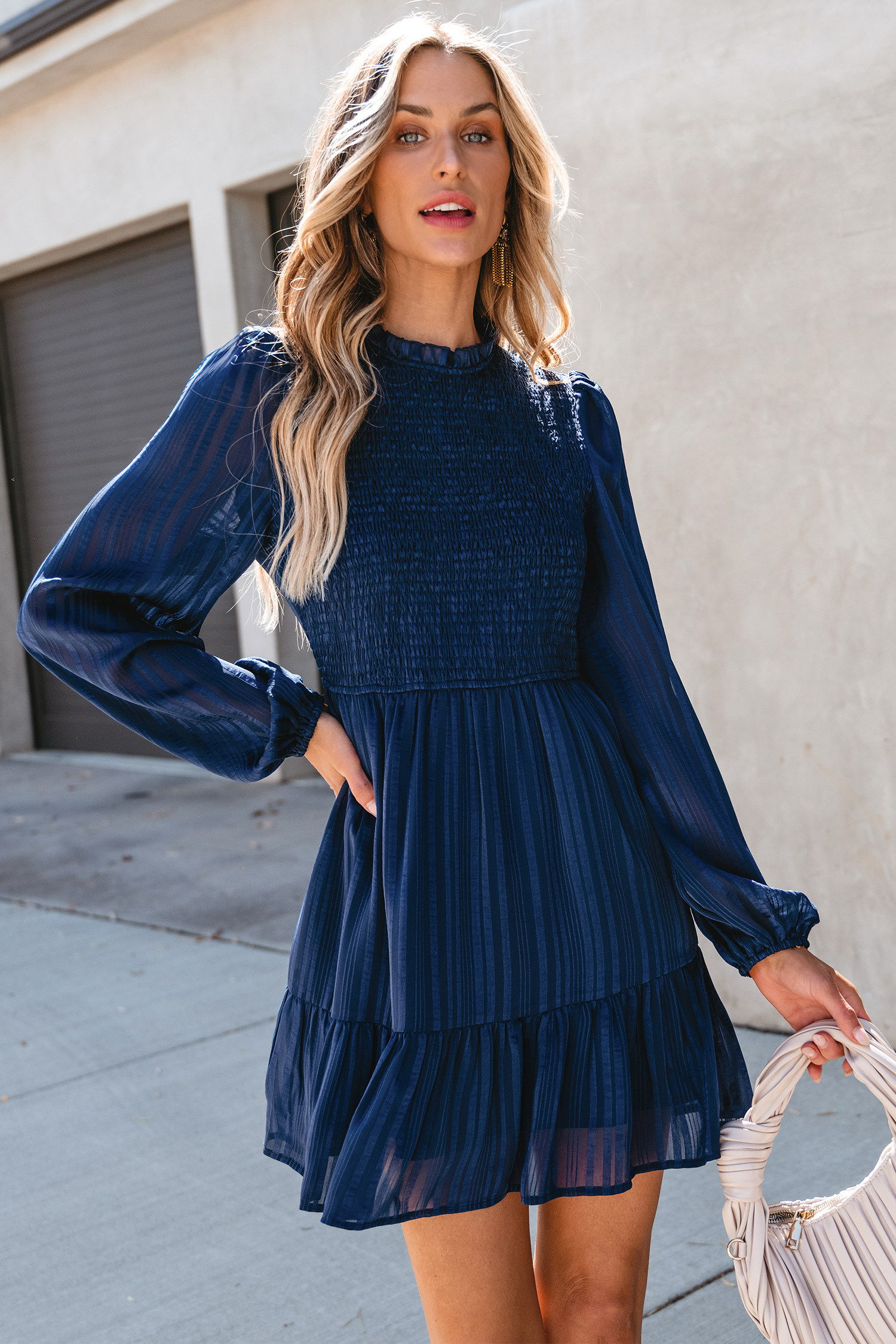 Robe avec manches bouffantes à smocks