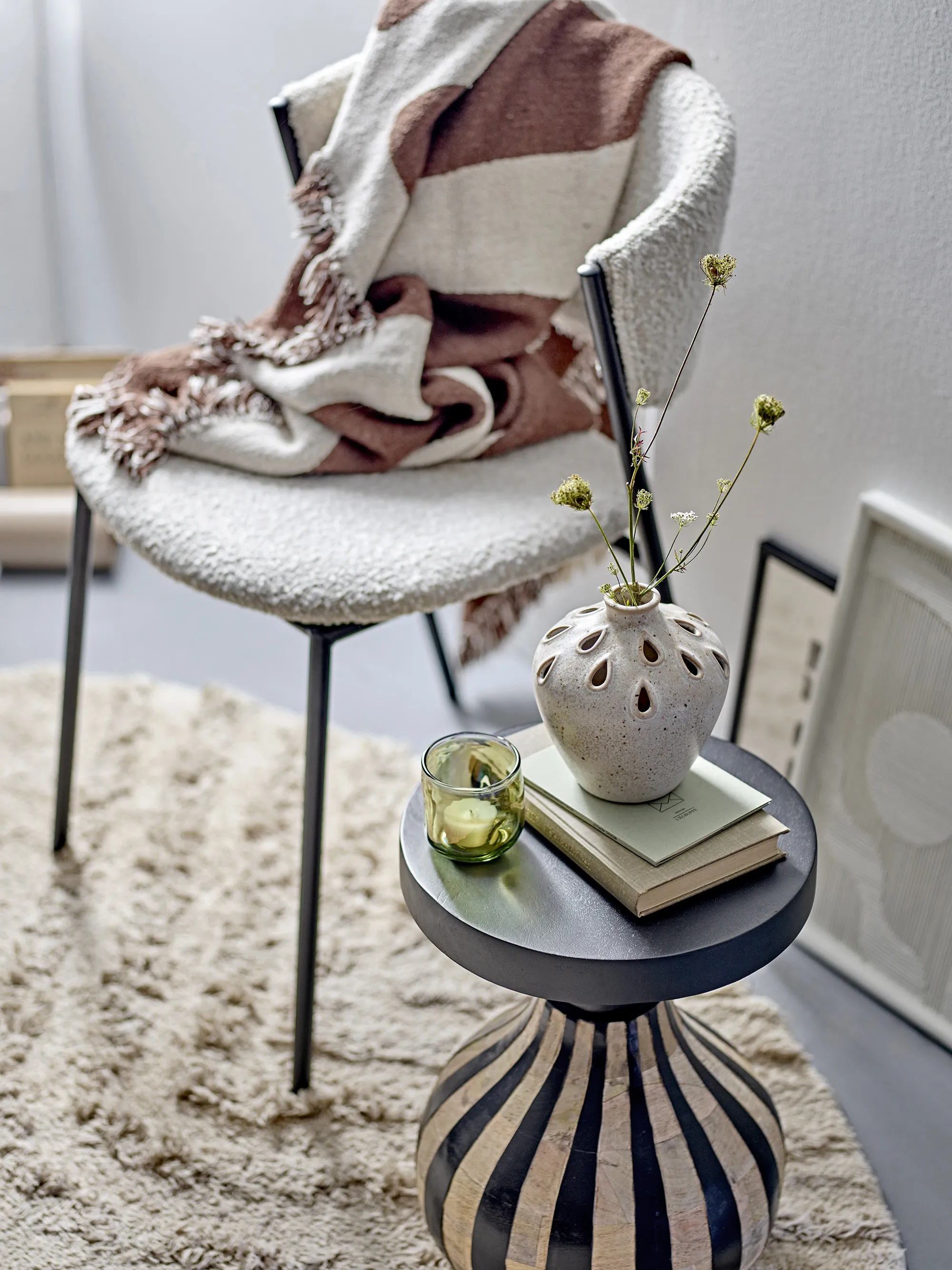 Bloomingville Aloise Sidebord