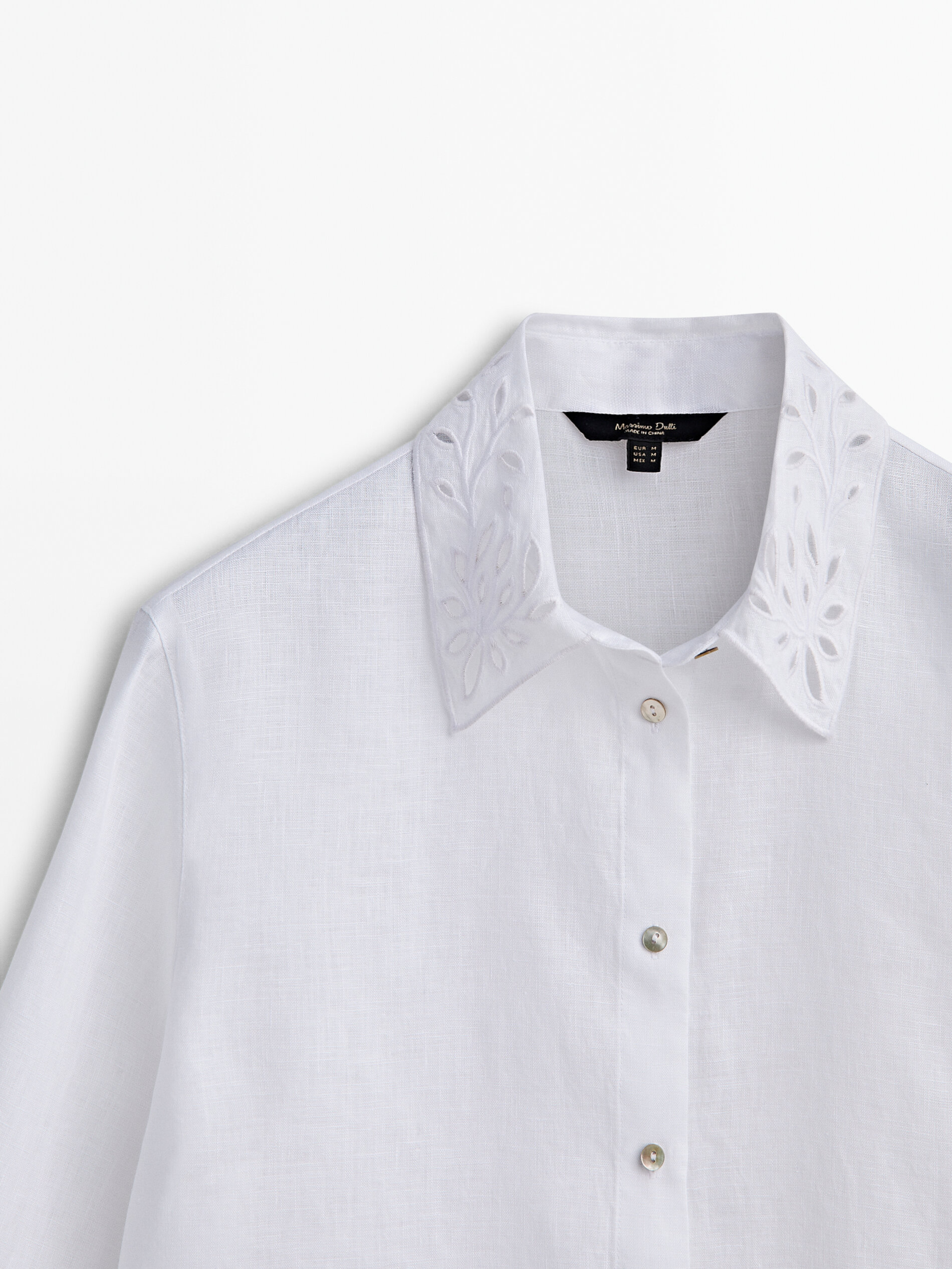 Camisa de linho bordada e perfurada - BRANCA