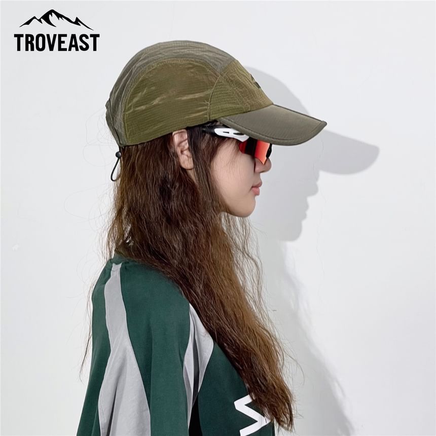 Trovelst - Lichtgewicht geborduurde pet
