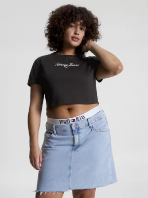 Camiseta cropped com logo essencial da Curve