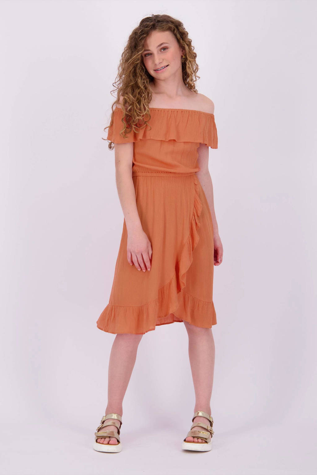 Vingino off shoulder jurk Peninah terra