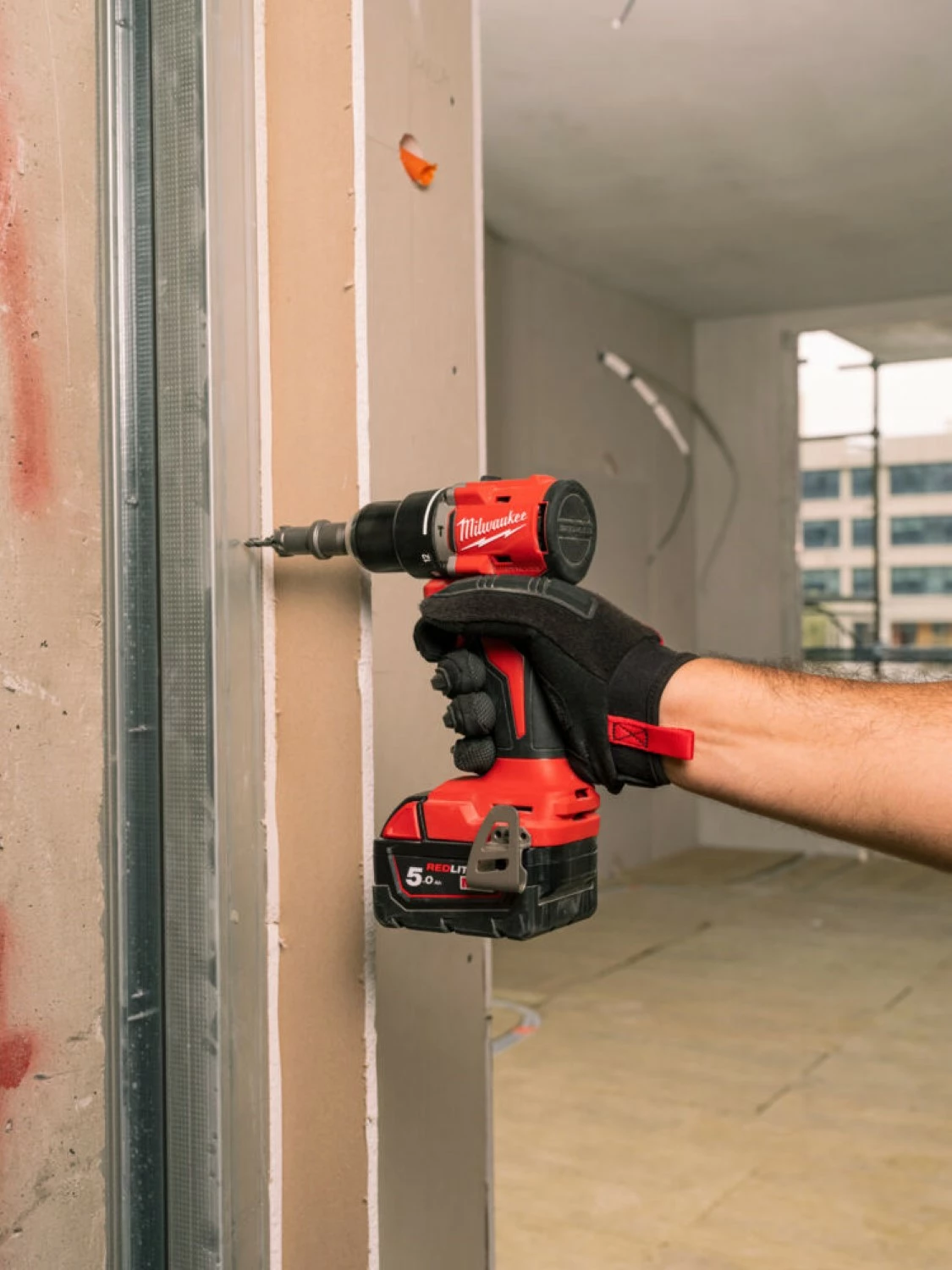 Milwaukee M18 BLPDRC-502C 18V Li-Ion accu klopboor- /schroefmachine set (2x 5.0Ah accu) in koffer