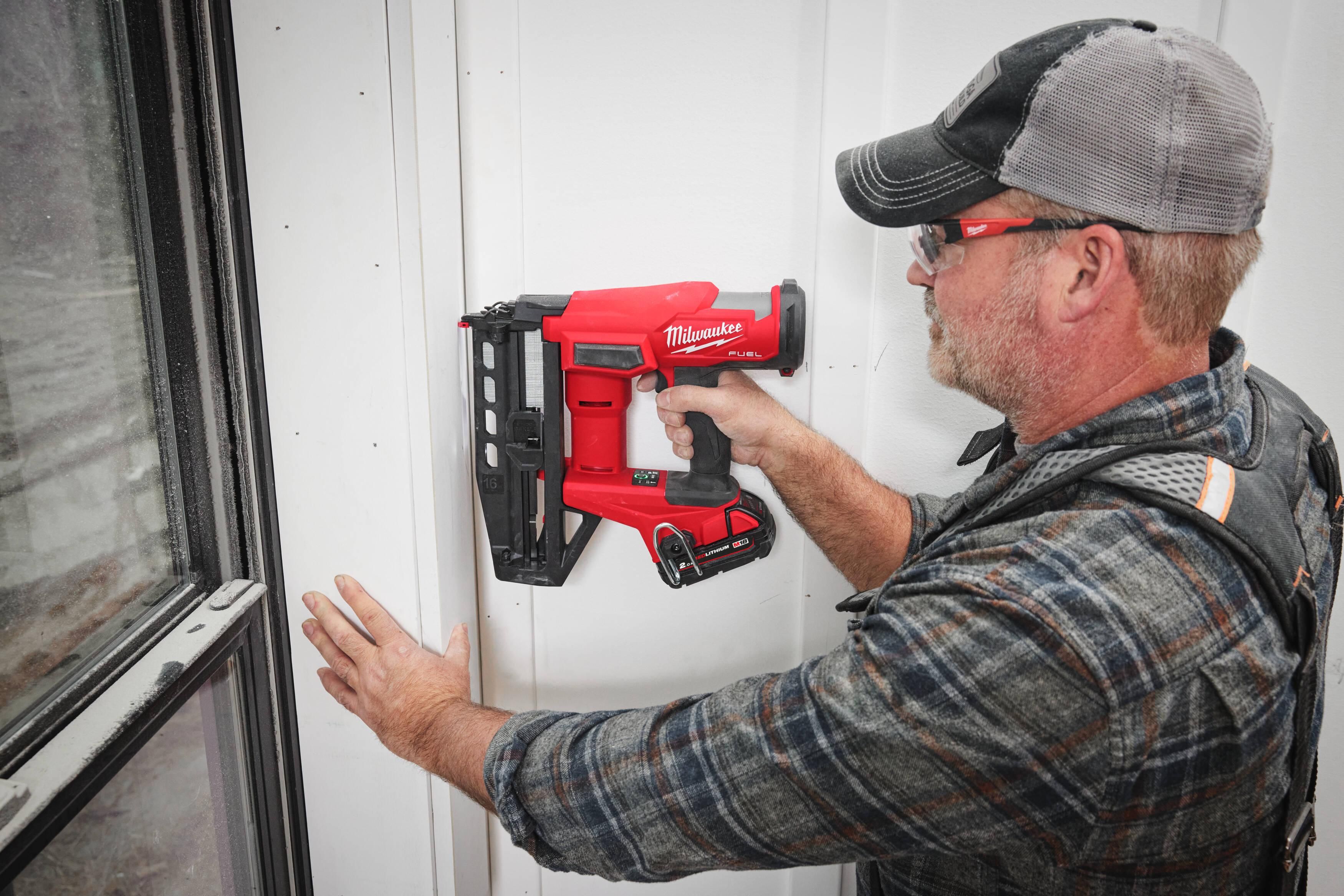Milwaukee M18 FUEL™ FN16GS-0X Accu Afwerktacker 16Ga 18V Basic Body in HD-Box - 4933493353