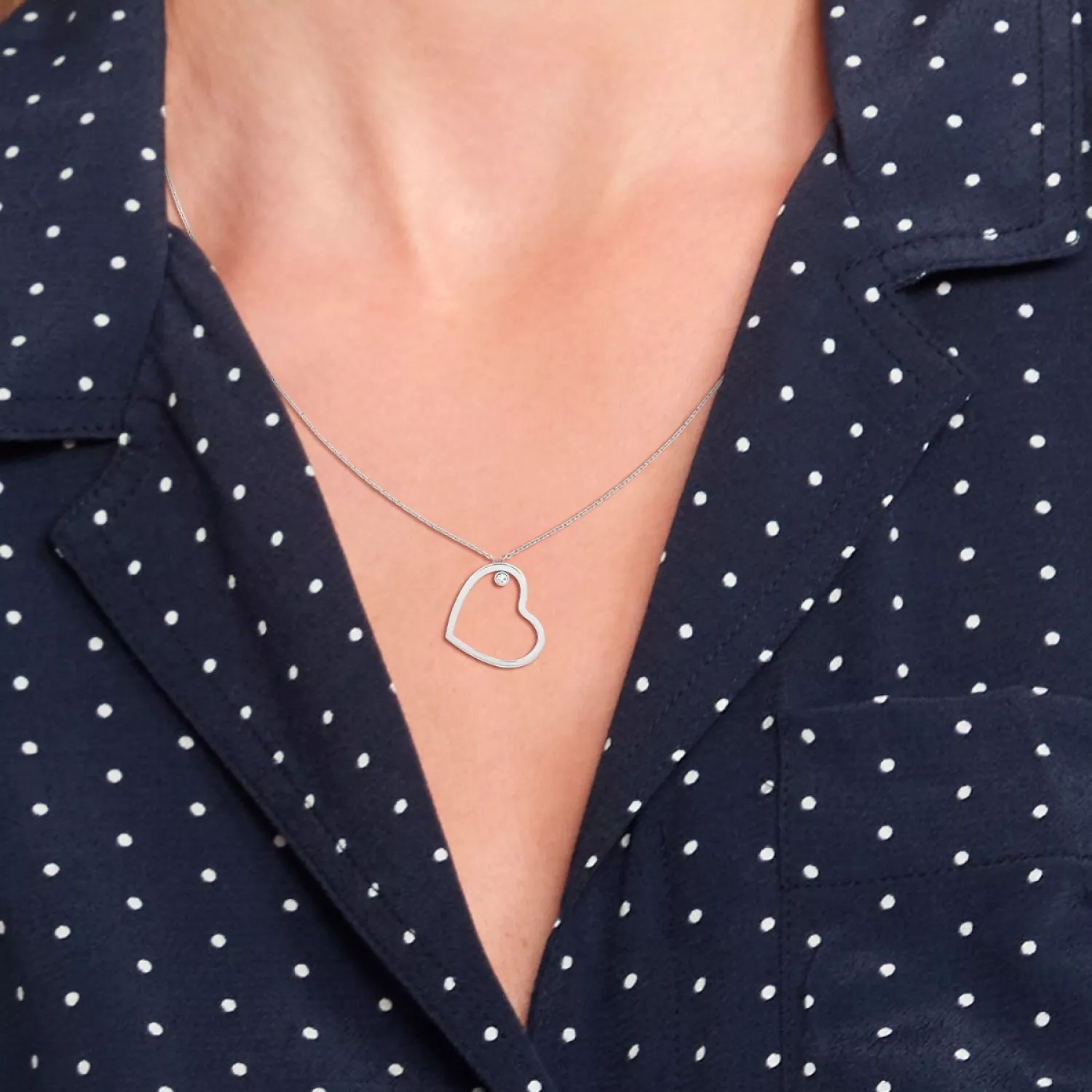 Tommy Hilfiger Minimal Heart Halskæde Rustfrit Stål 2780756