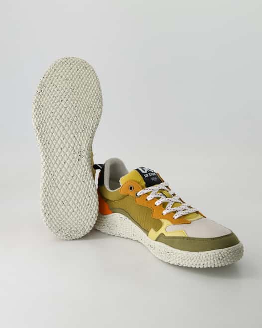 ID.EIGHT Hana Sneaker in Grün