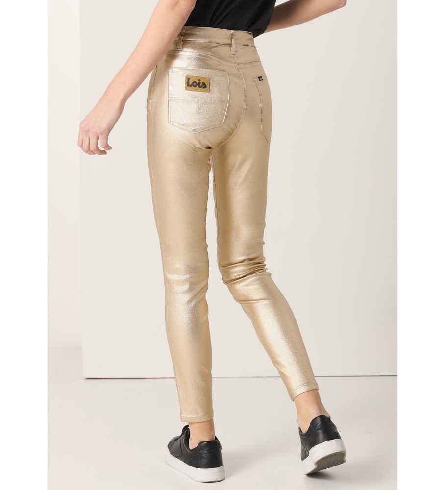Calças Lois Skinny até o tornozelo, cor dourada metálica.