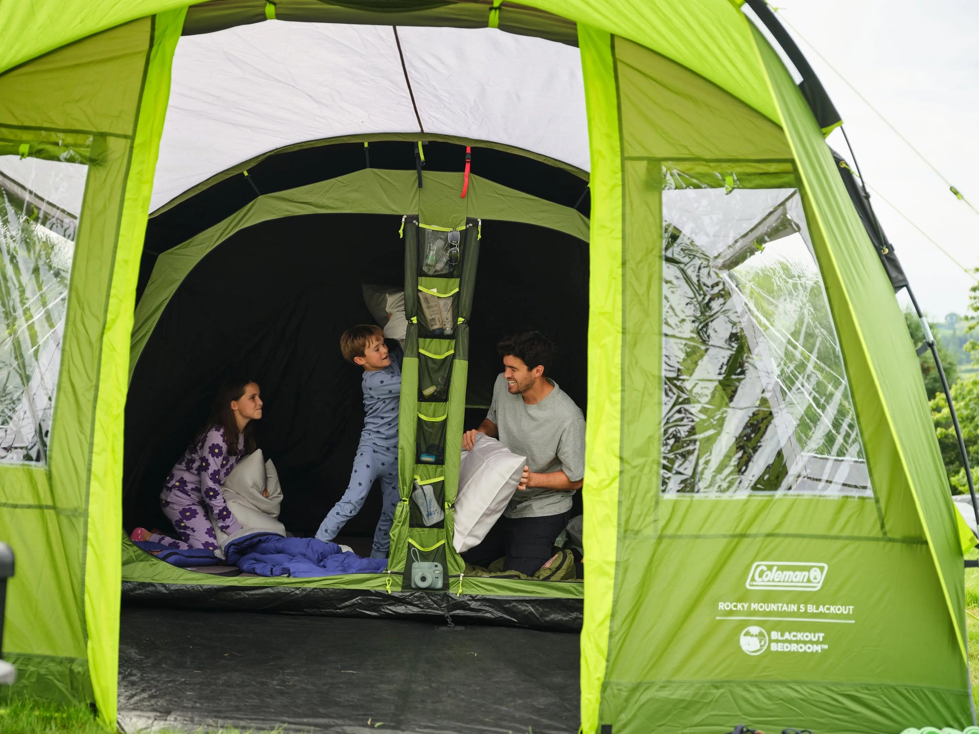 Coleman Rocky Mountain 5 Blackout