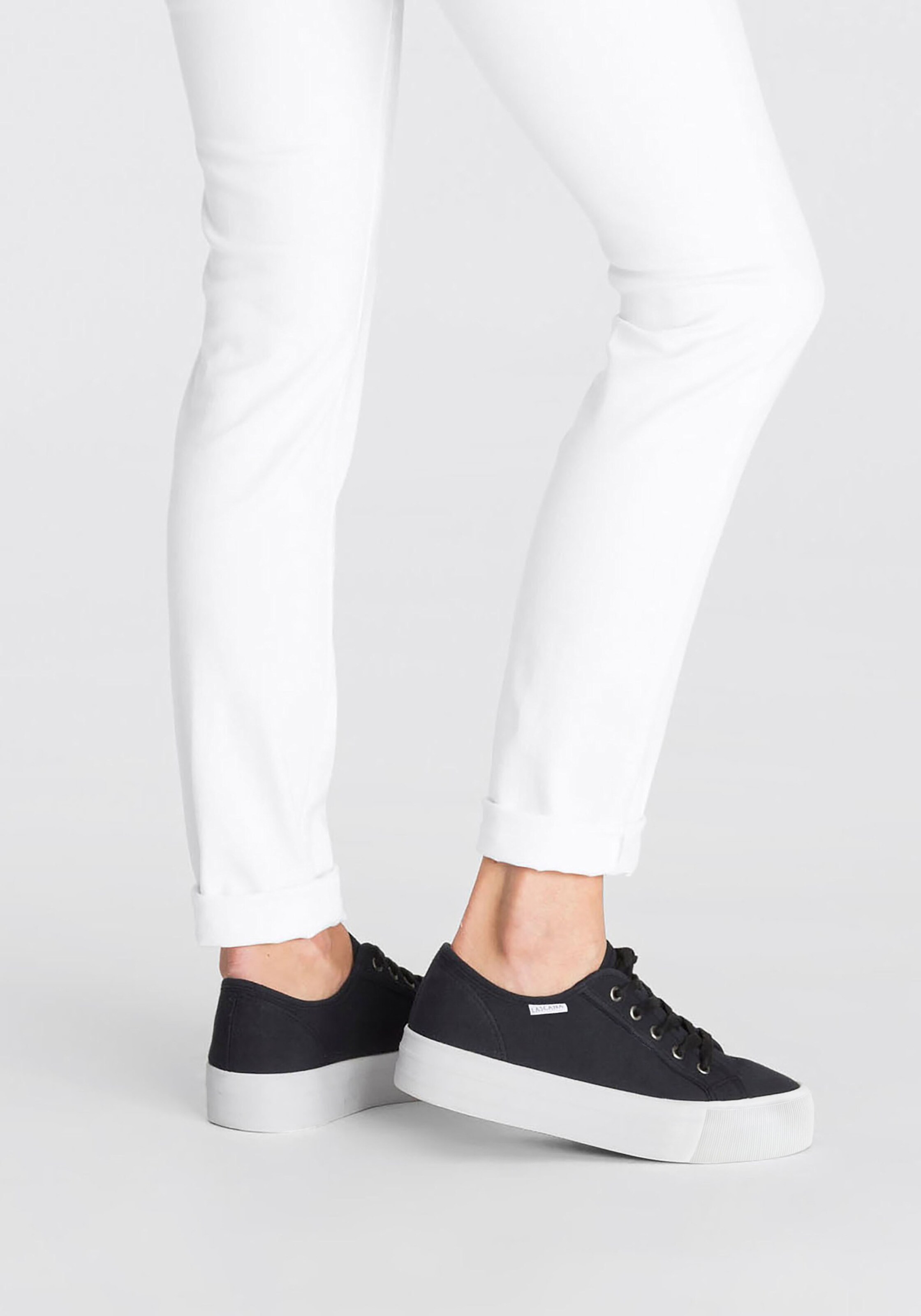LASCANA Sneaker in schwarz