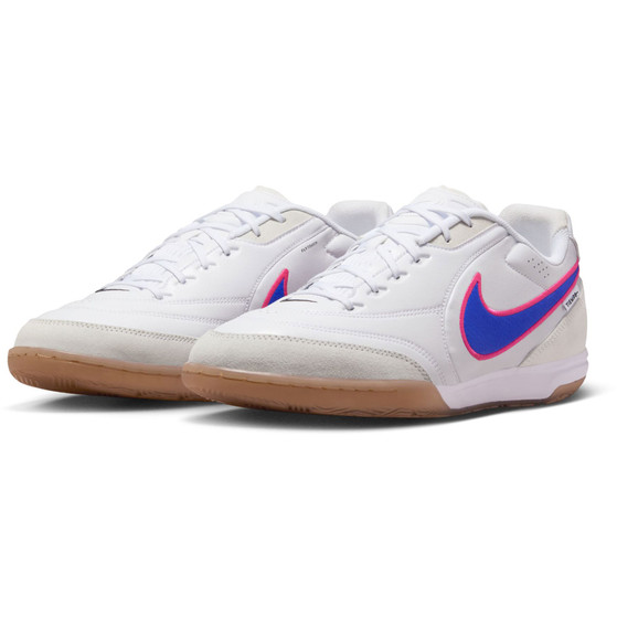 Nike Tiempo Street Gato