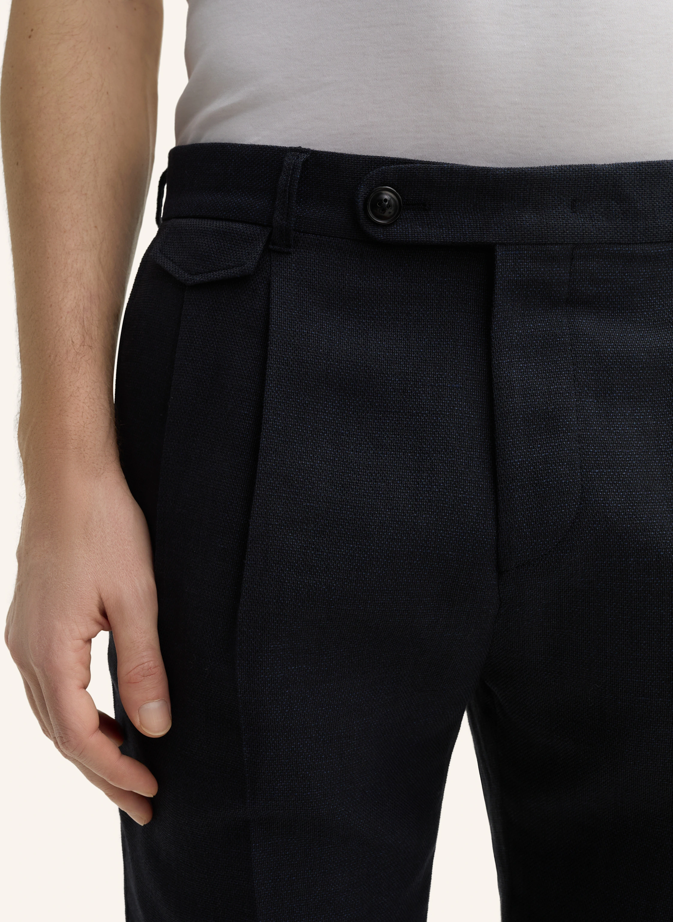 windsor. Hose Shaped Fit