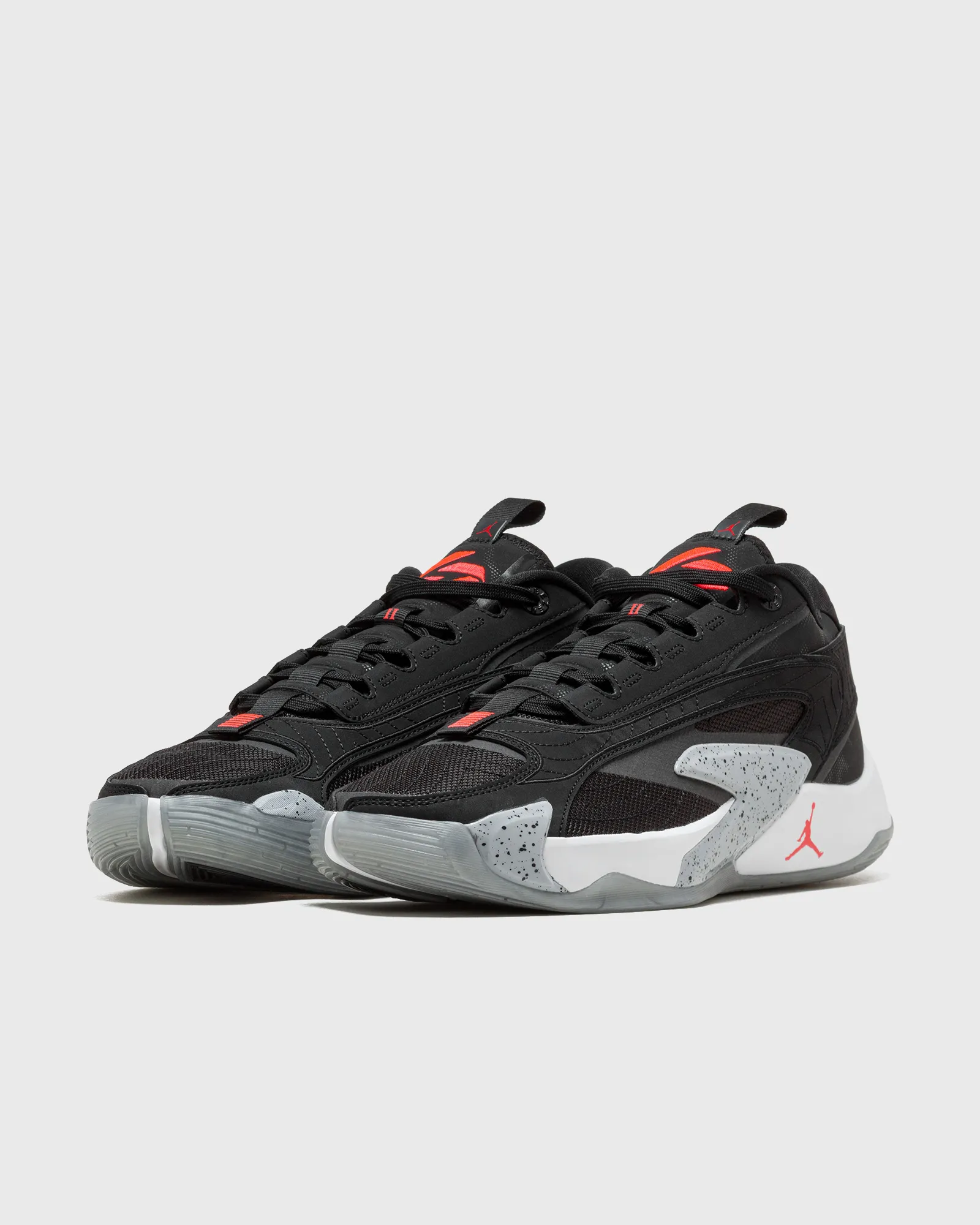 Jordan Luka 2 'Black Bright Crimson'