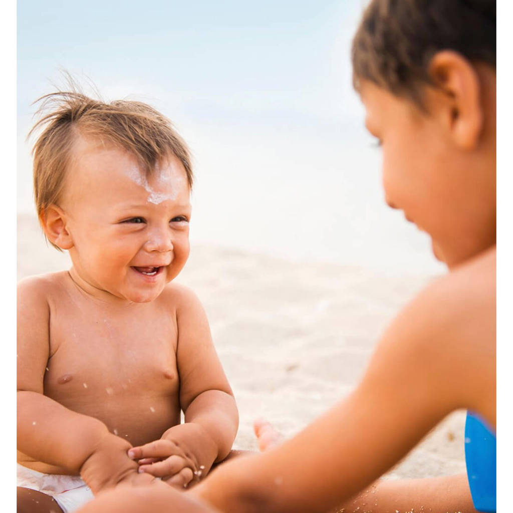 Fijne zonnebrand wat fijn smeert!Kids Protect & Sensitive zonnebrand spray - SPF50+ - 200 ml