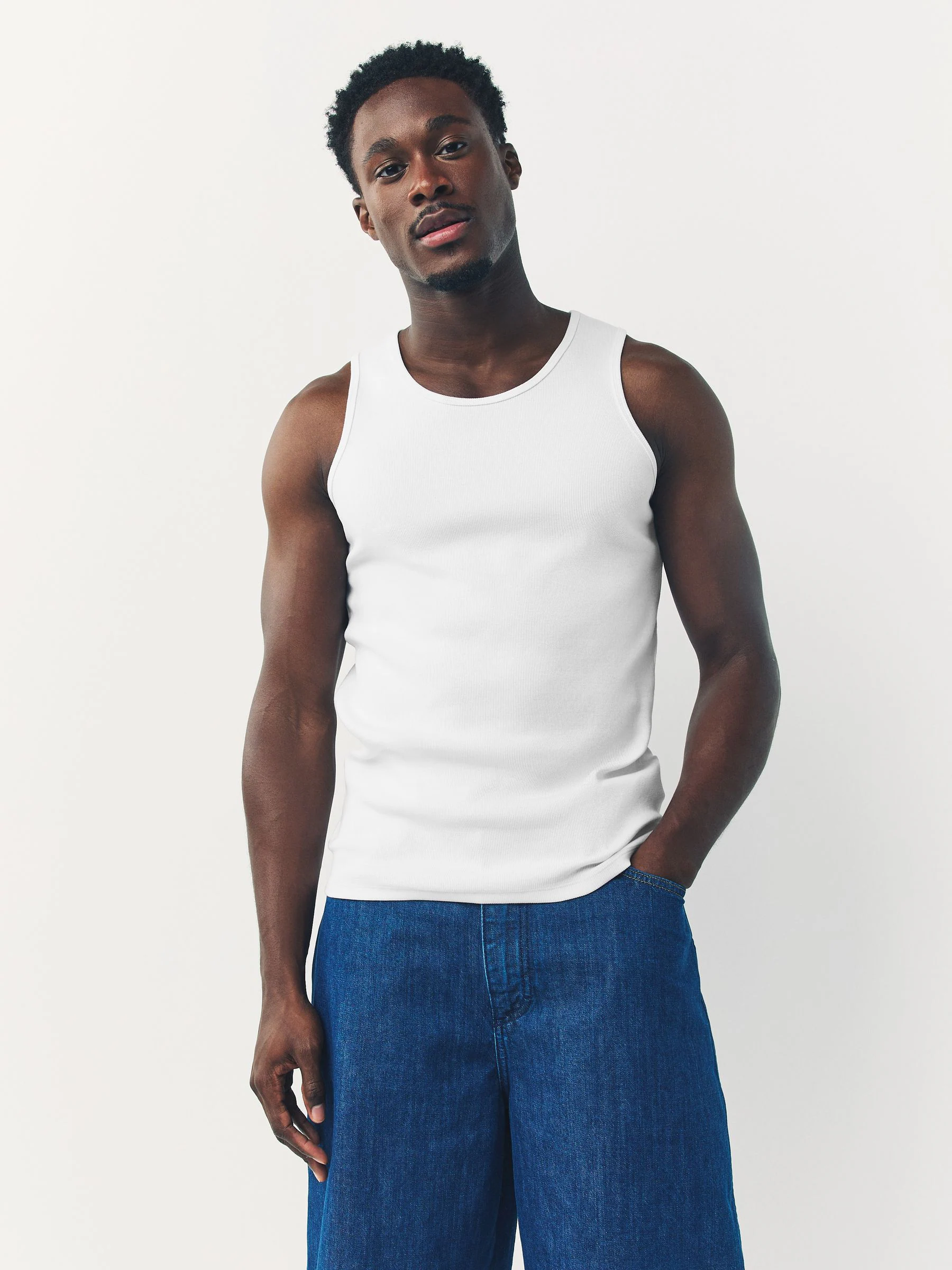 Wit - Ribbed Vests 2 Pack