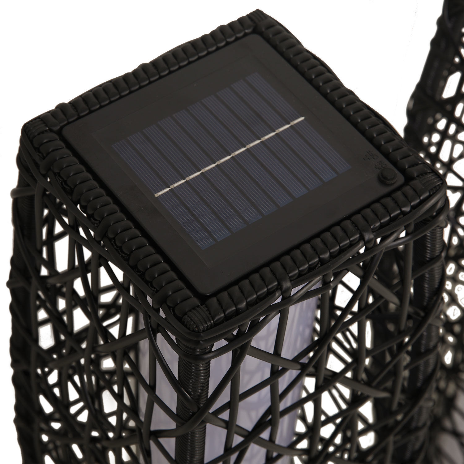 Solar-Laterne aus Rattangeflecht