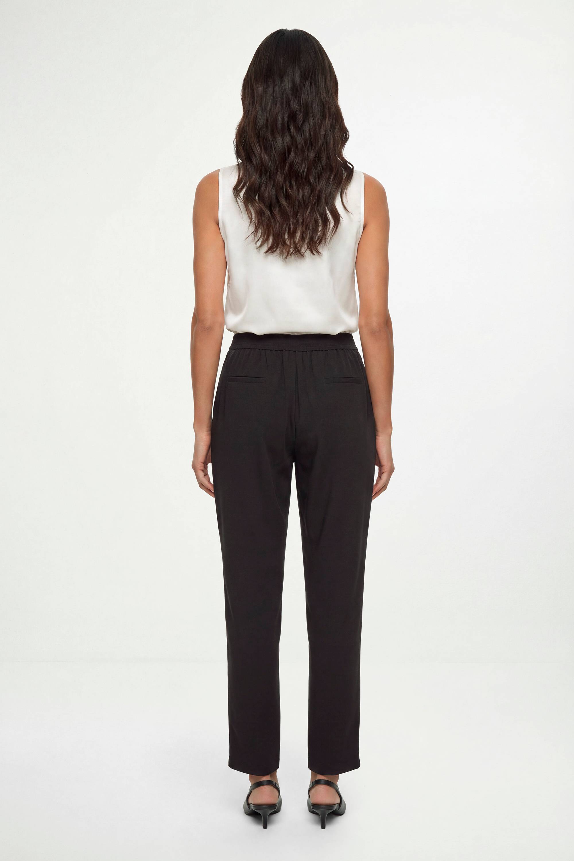 Wallis Pantalon Tissé À Jambe Fuselée