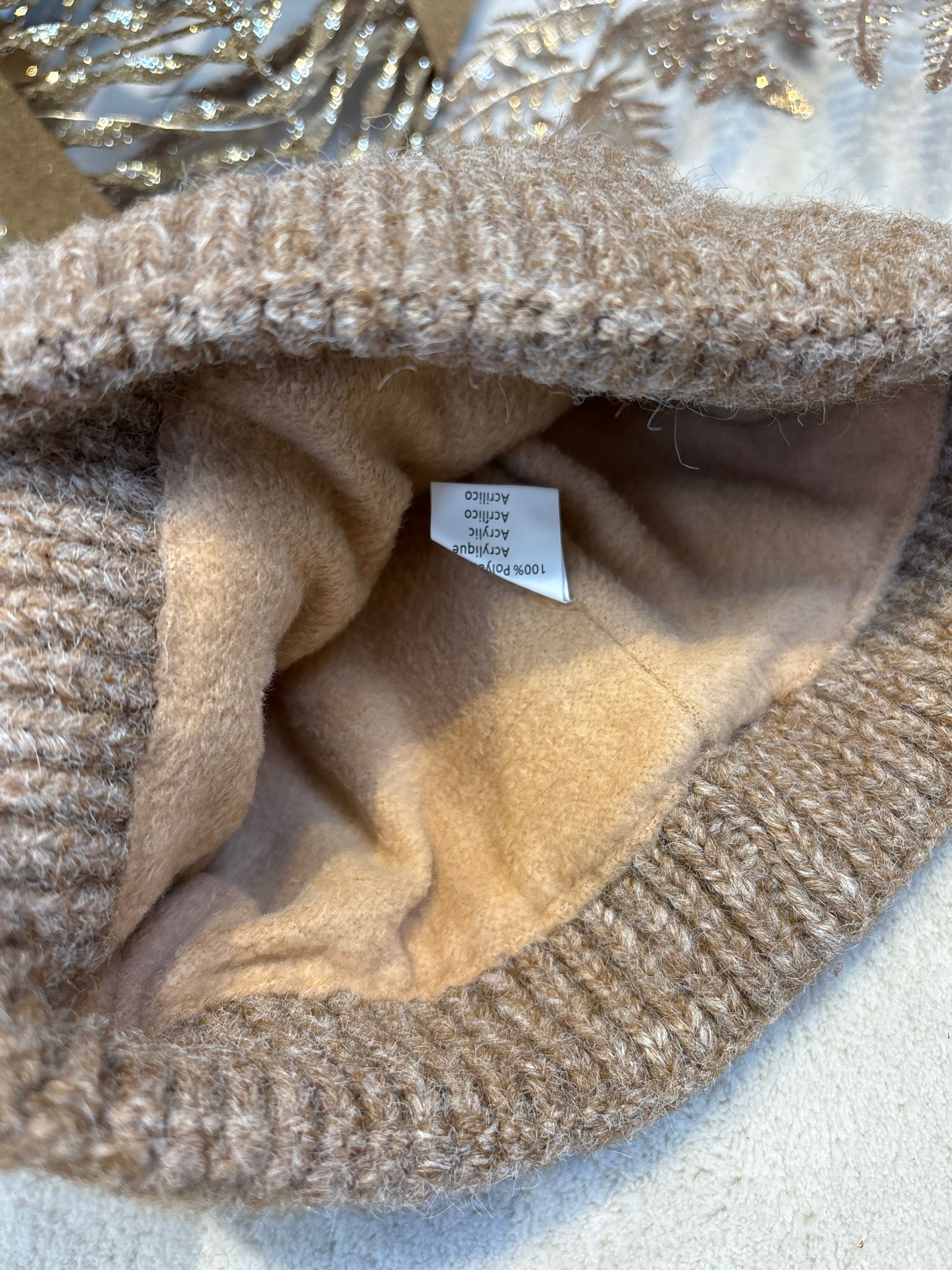 Lovely Muts - Camel