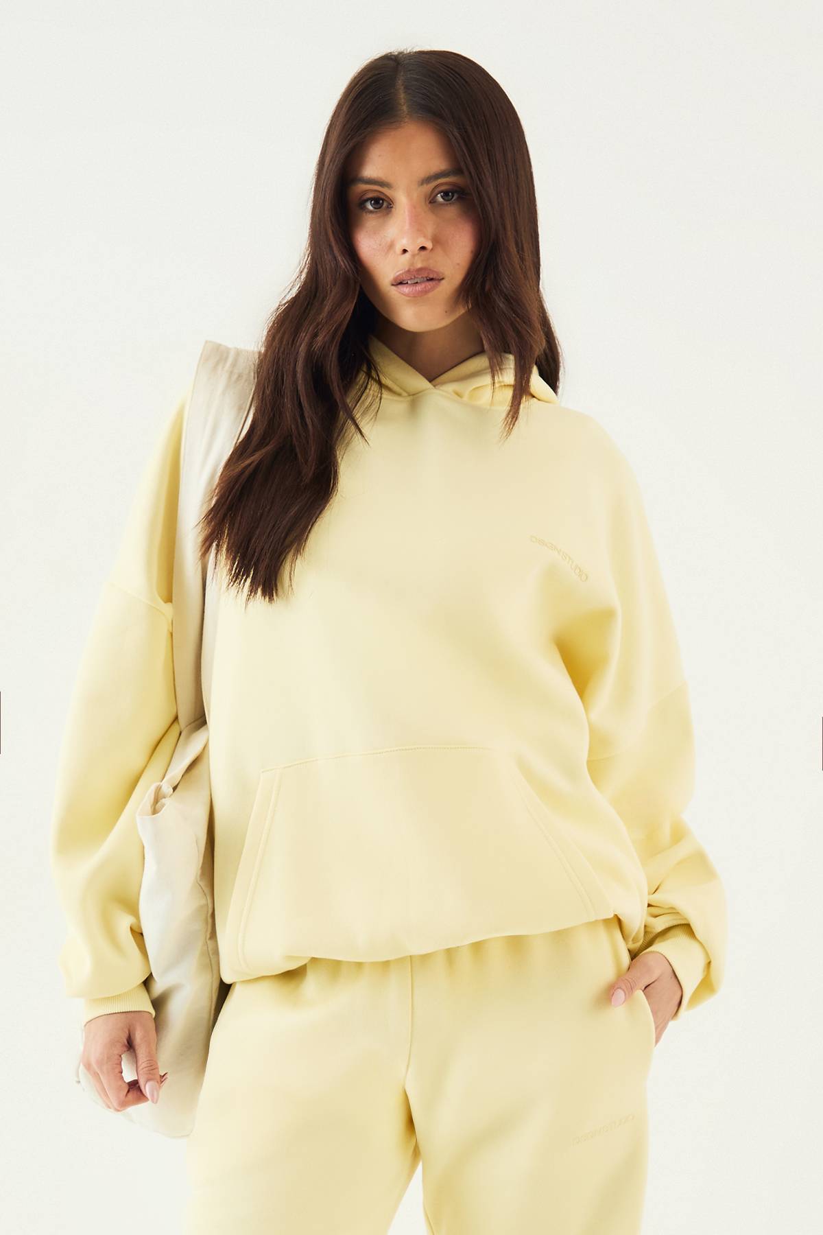Sweat à Casynthétiqueche Oversize DSGN Studio