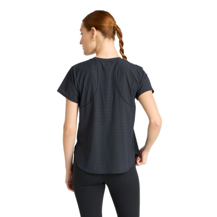 New Balance Dame T-shirts Race Day Ultra Light SS Tee Sort