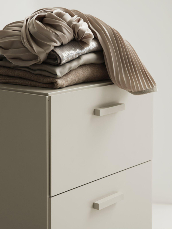 String Furniture Relief tall ladekast 41x115 grijs