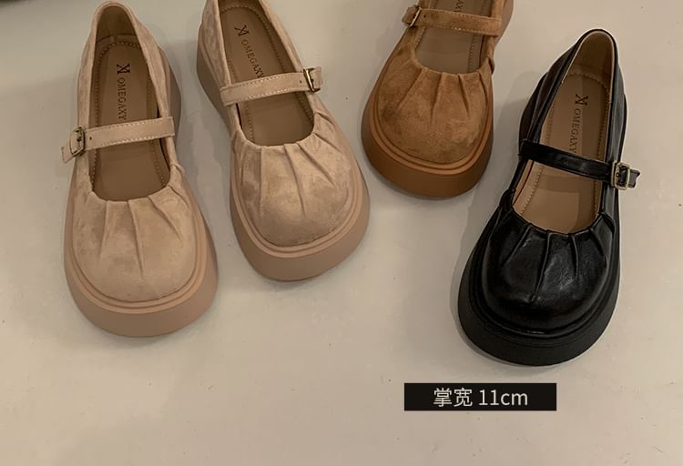 Anjay - Mary Jane pumps met gerimpeld plateau