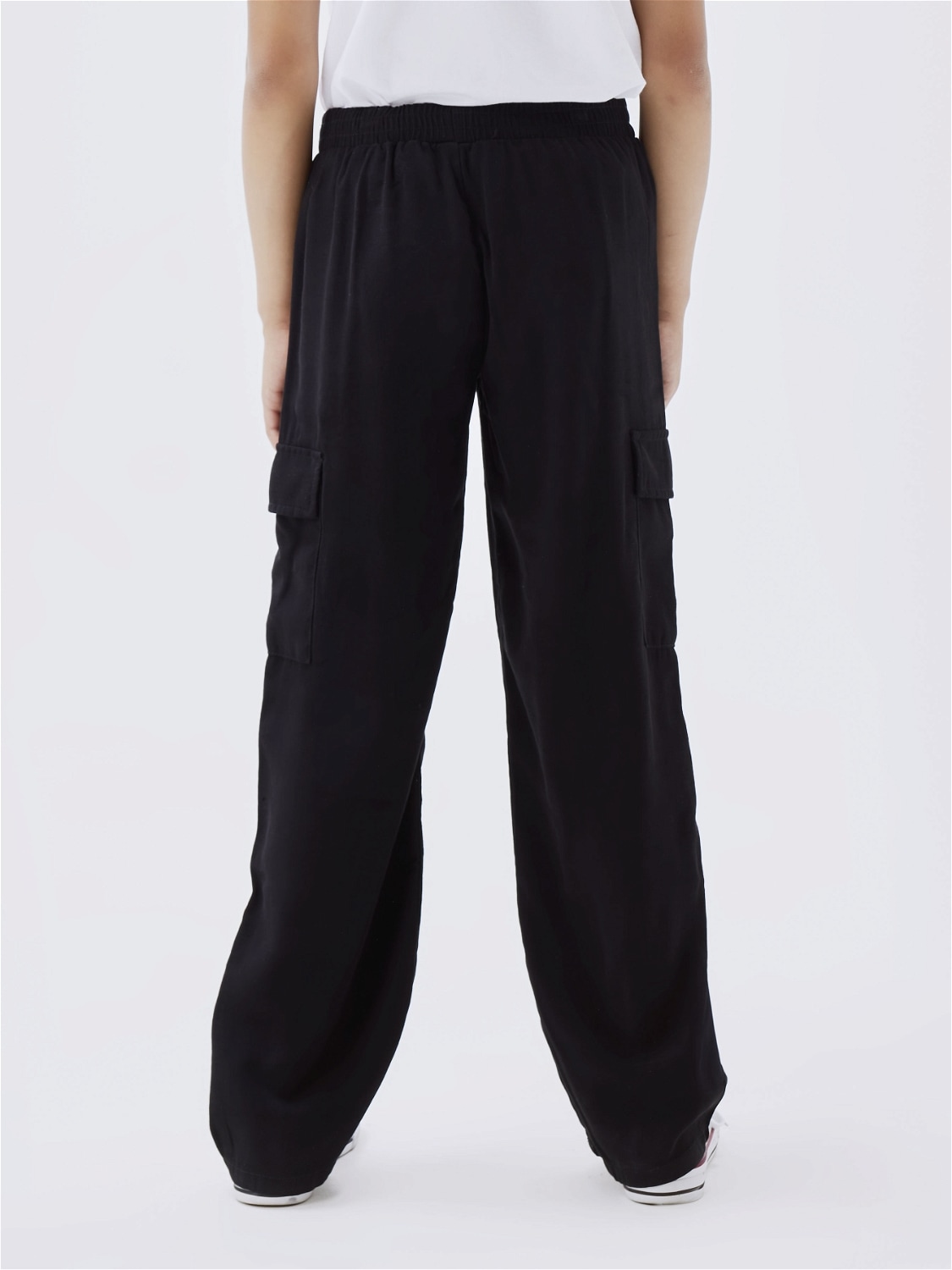 Name It Cargohose »NKFBELLA ST TWI CARGO 8262-BU NOOS«  mit elastischem Bund zum einfachen Reinschlüpfen