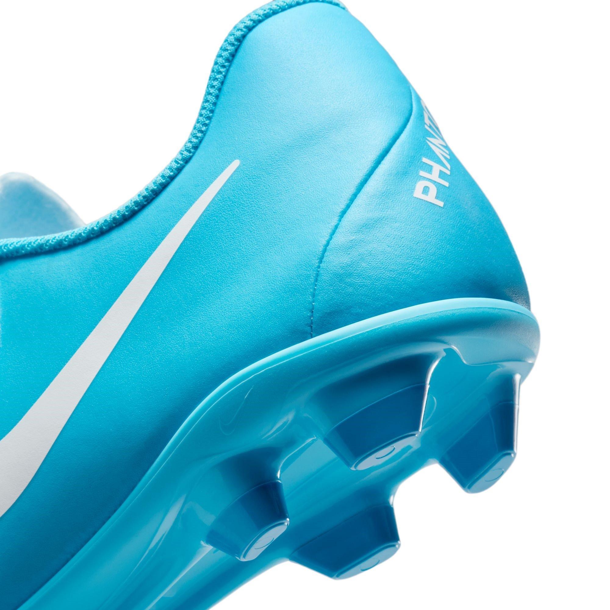 Nike Phantom GX II Club Firm Ground Football Boots