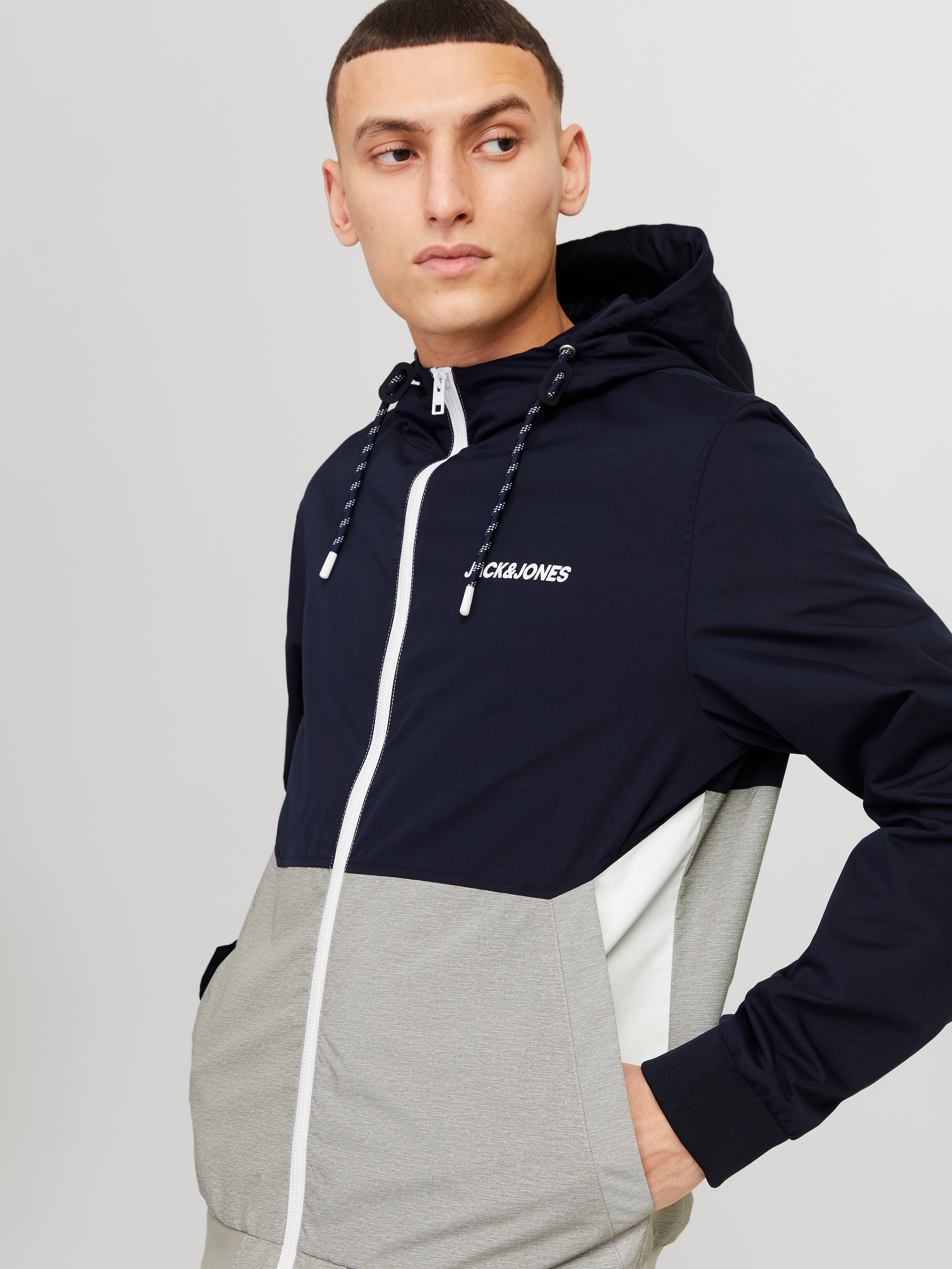 Jack & Jones Blouson »JJERUSH mit Kapuze« mit Kapuze mit praktischer Kapuze