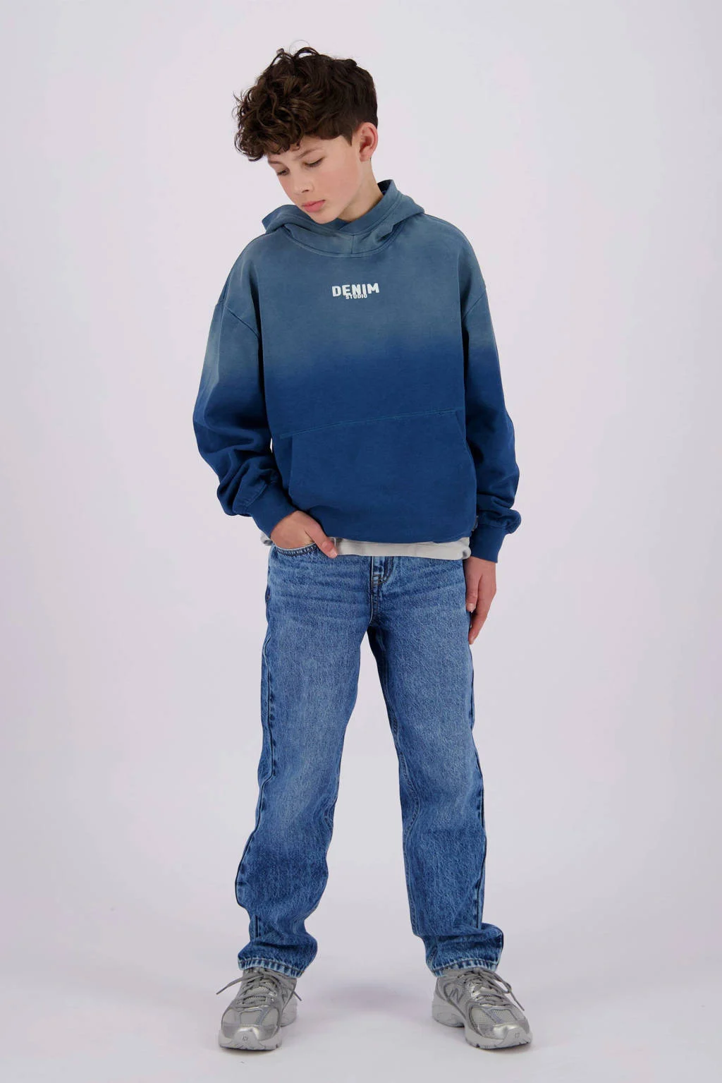 Vingino hoodie Nyx met printopdruk jeans blauw/blauw