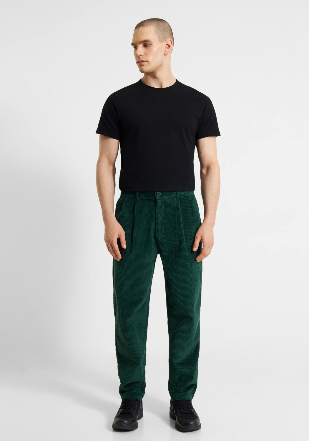 Dedicated Cordhose Sollentuna Corduroy Dark Green