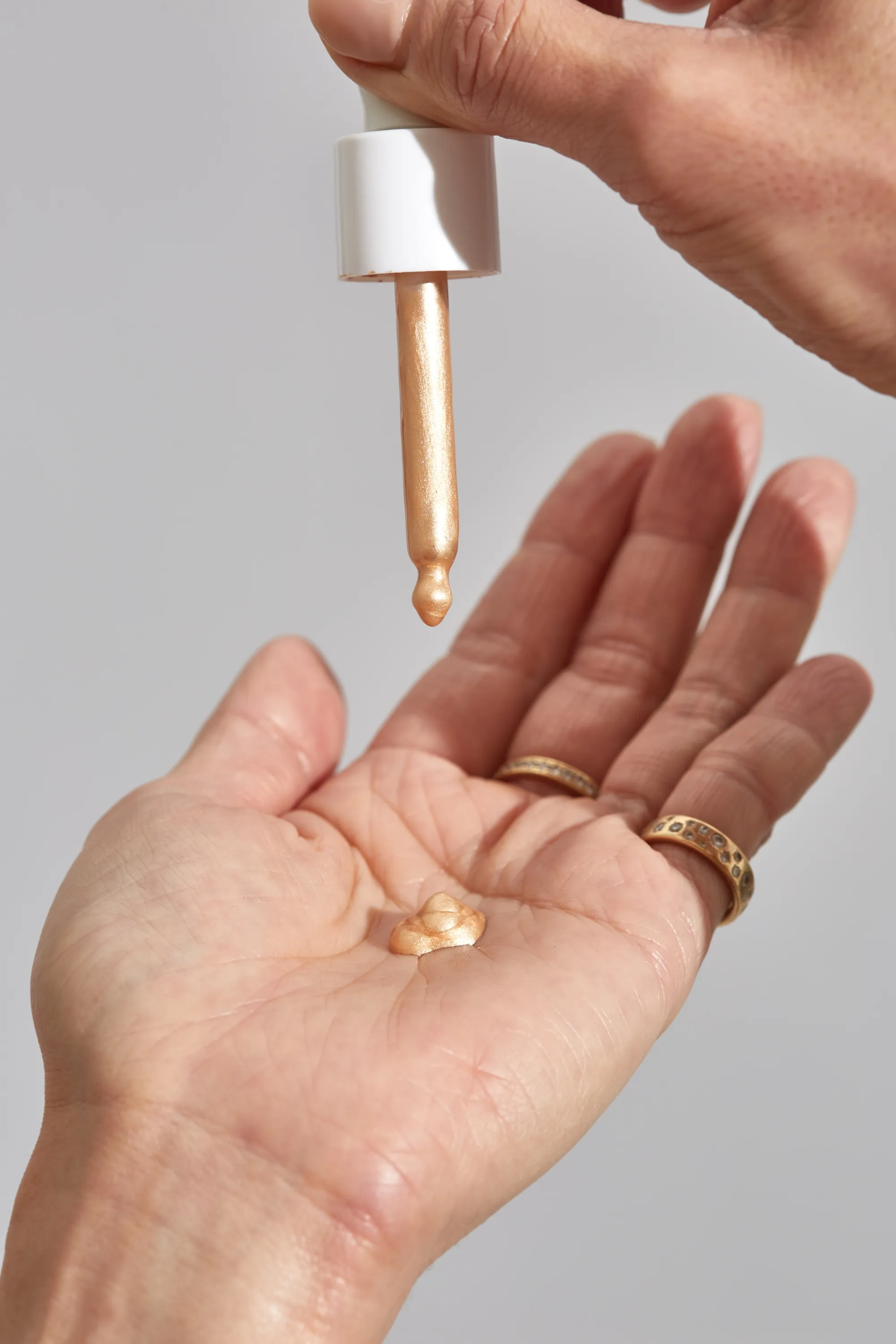 PAI Concentré éclat iIlluminateur The Impossible Glow Champagne-10 ml
