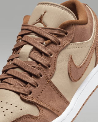 Air Jordan 1 Low SE Women's Shoes