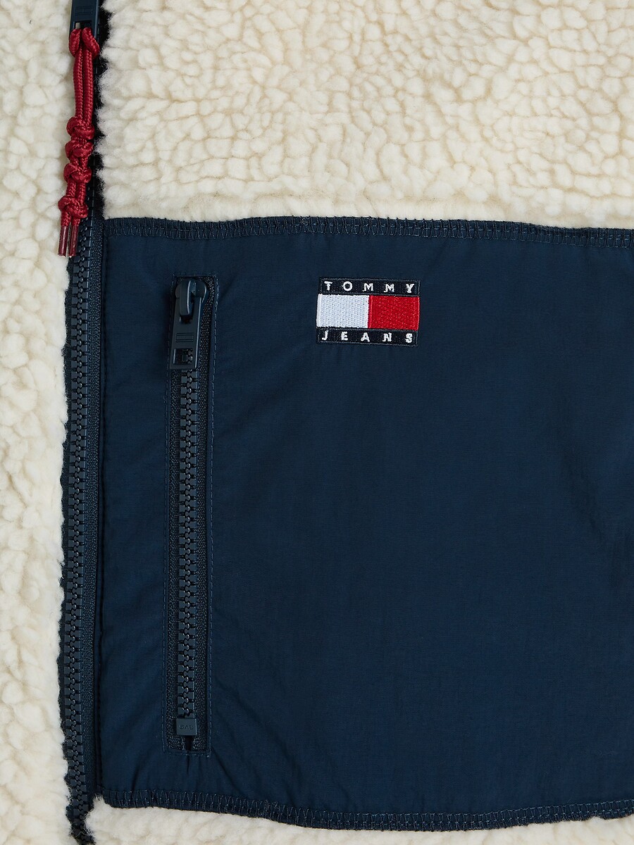 TOMMY JEANS<br>Cardigã sherpa sem mangas