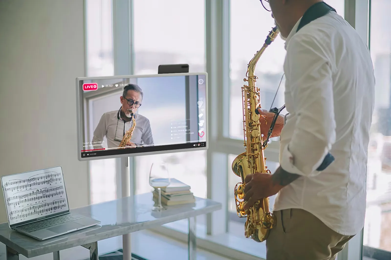 LG StandbyME (27ART10)   XT7S TV LED