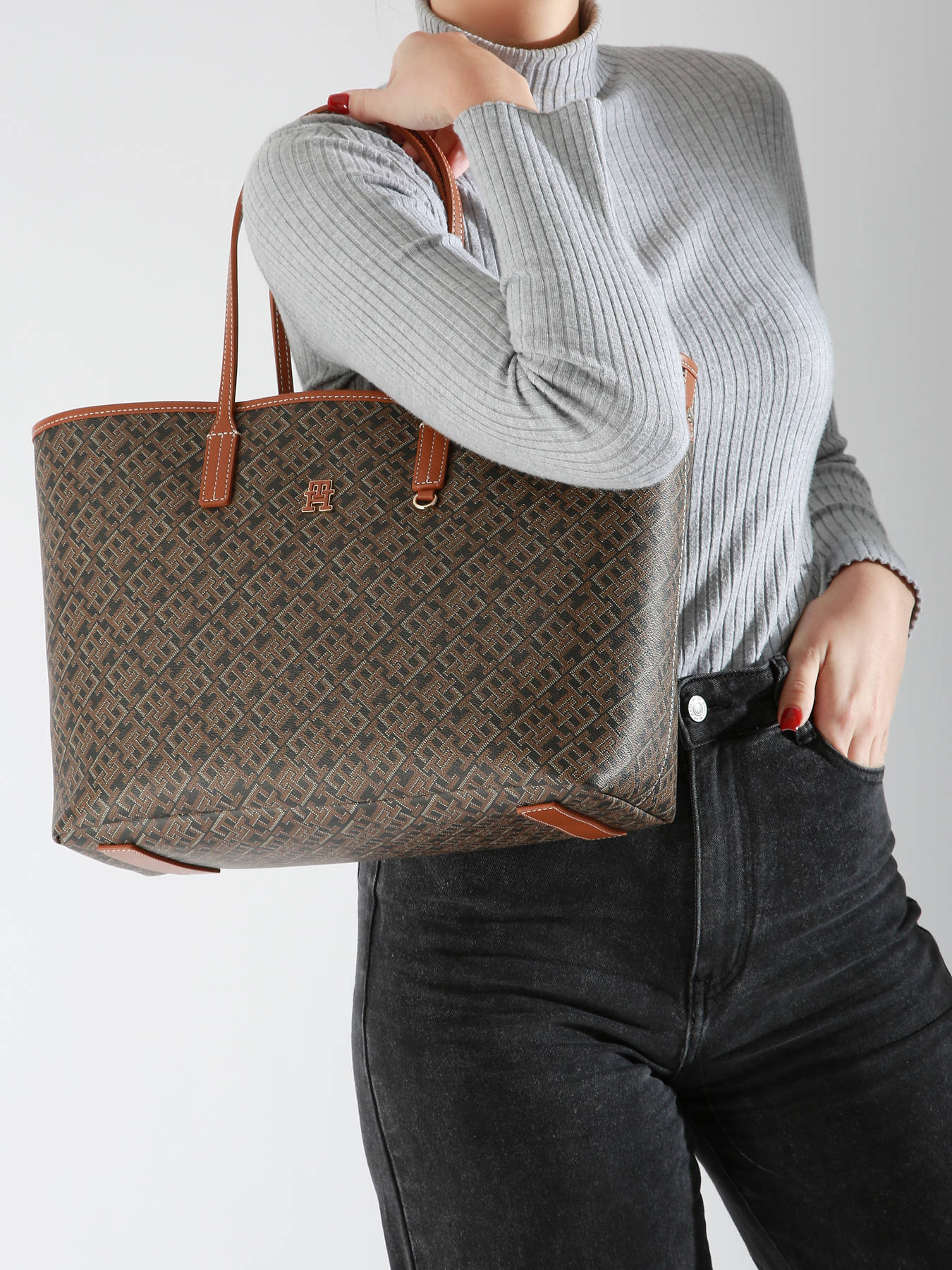 sac port paule Th monoplay TOMMY HILFIGER