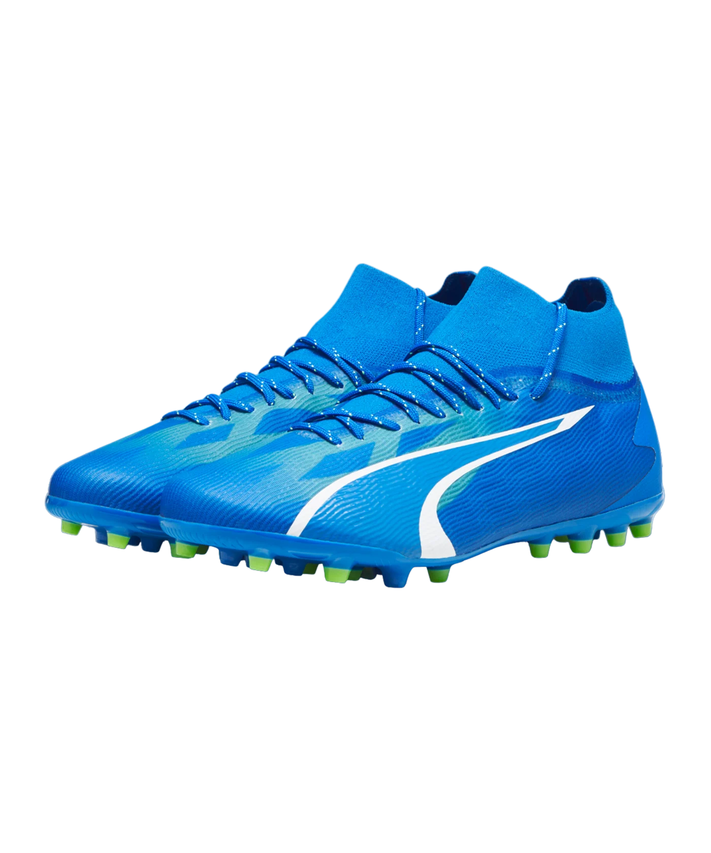 PUMA ULTRA Pro MG Gear Up Blau Weiss F03