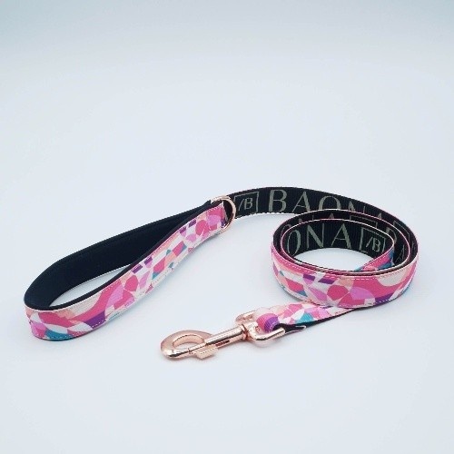Coleira para cães Baona rosa, feita de nylon reciclado.
