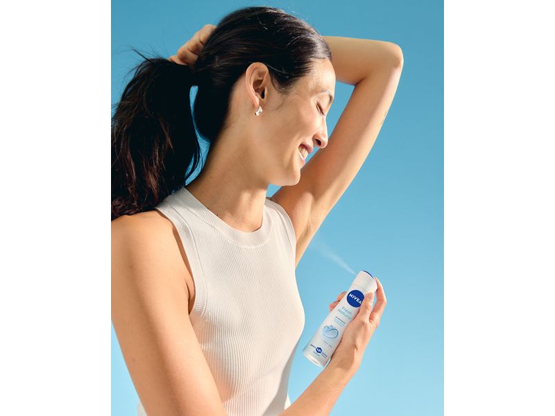 NIVEA Deo Spray Dry Active Mini 35 ml Dry Active Spray für 48 Stunden lang zuverlässigen Anti-Transpirant-Schutz