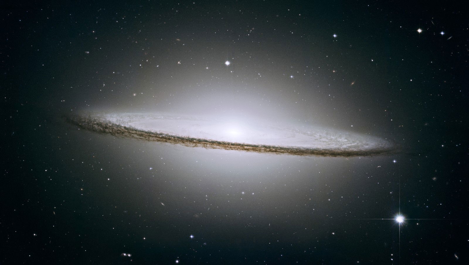 Sombrero Galaxy (NASA & the Hubble Heritage Team/STScl/AURA)  by Hubble Telescope - Open Edition.