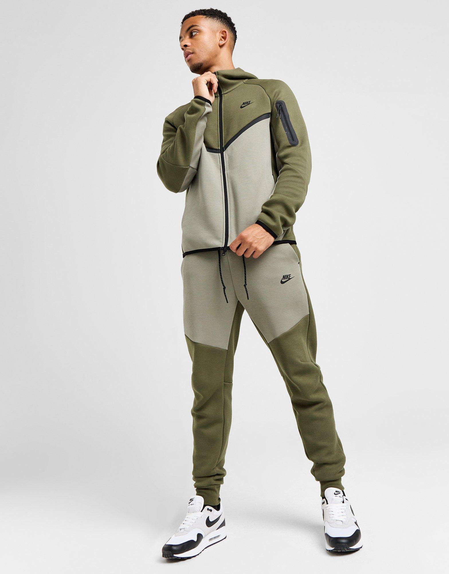 Nike Tech Fleece Joggers