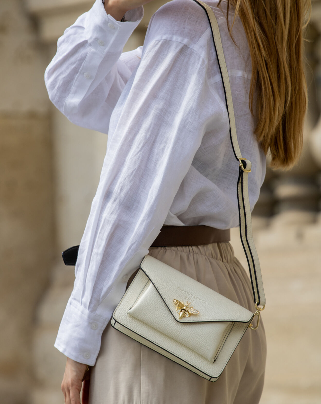 Christian Laurier Sac bandoulière en Cuir Roxane blanc cassé - 20x12x5.5 cm