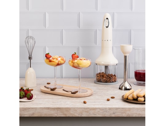 SMEG - Mixeur HBF03CREU