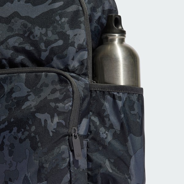 ADIDAS ORIGINALS SAC À DOS CAMO CLASSIC