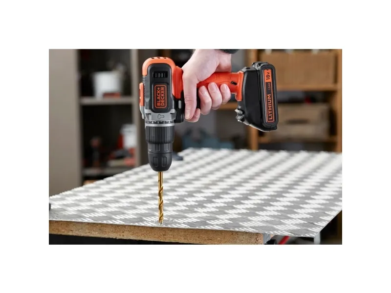 BLACK DECKER BCD003C2K - Hammerbor - ledningfri - 2-hastigheders 10 mm - 45 N·m - 2 batterier - 18 V