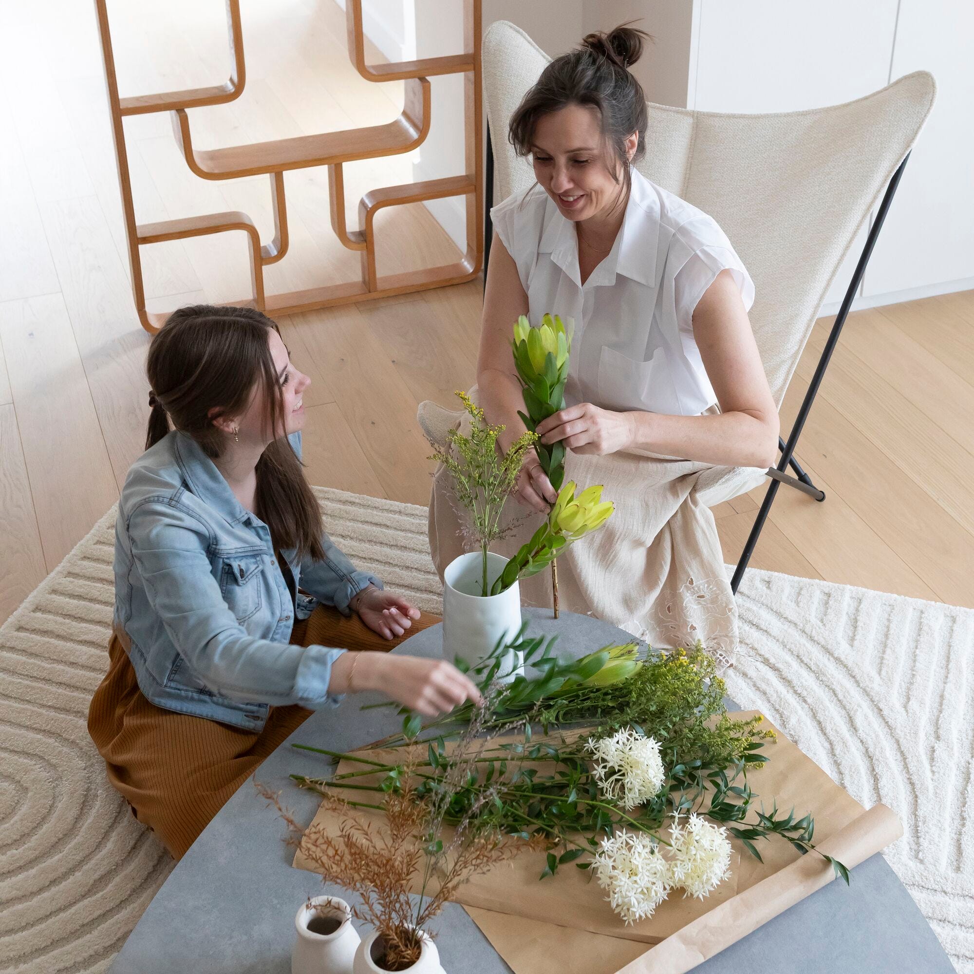 Gepolsterter Breiter Butterfly Chair Sphinx Niksen Creme