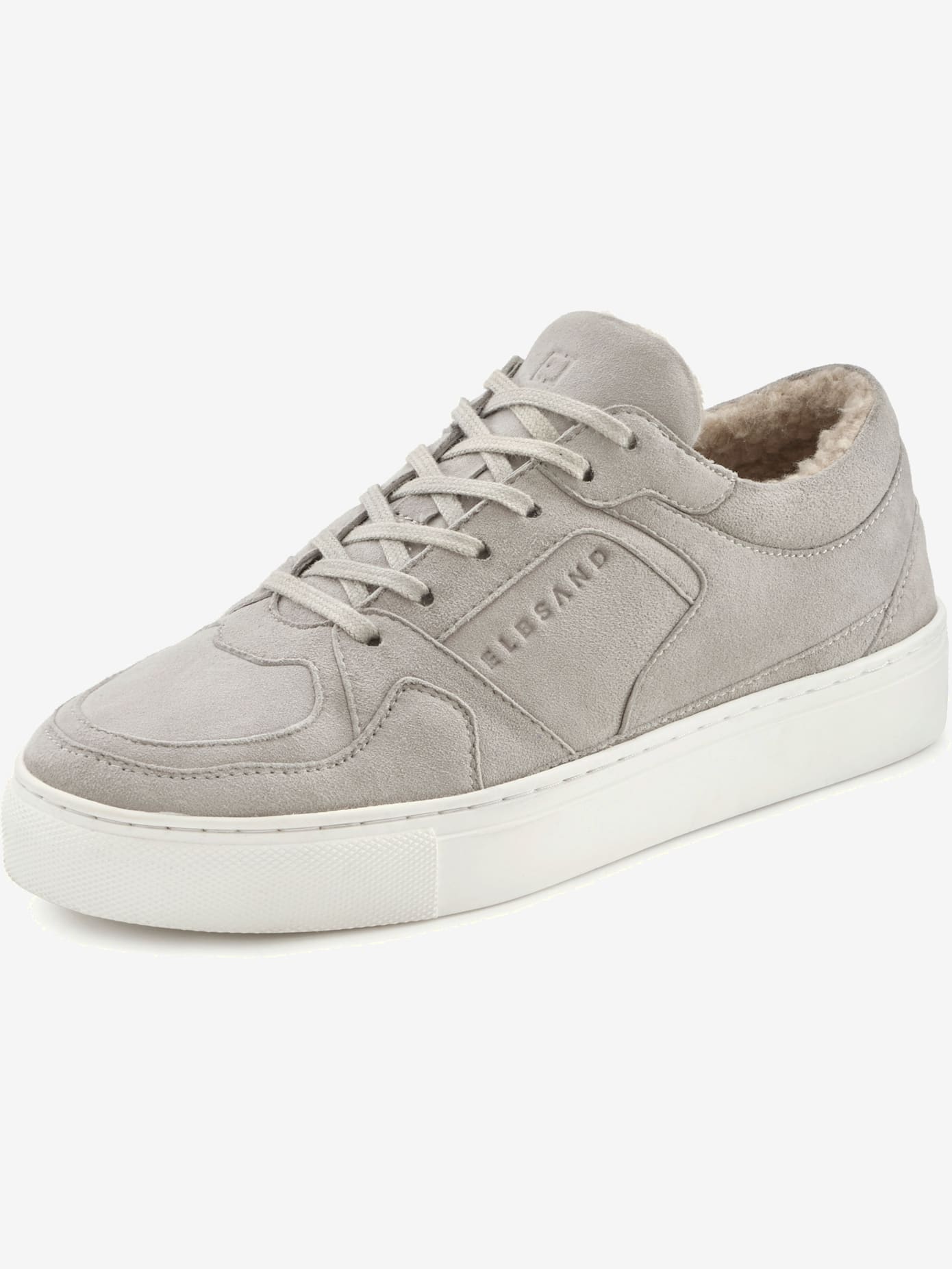 Baskets sneakers tendance en cuir de qualité
