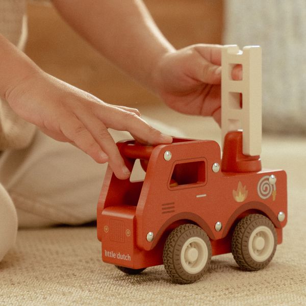 Little Dutch Brandweerwagen Inclusief Pegdoll – Hout
